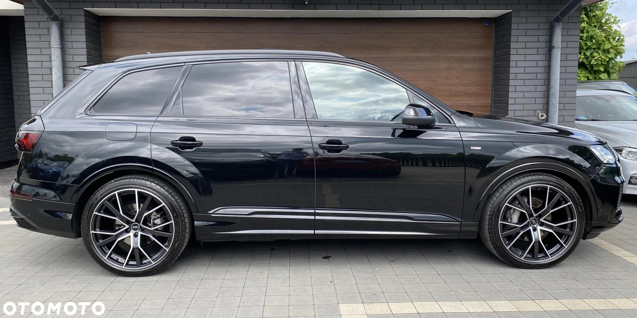 Audi Q7 - 10