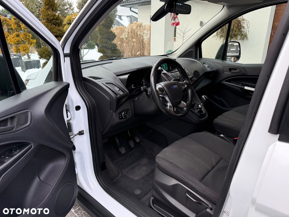 Ford Transit Connect - 15
