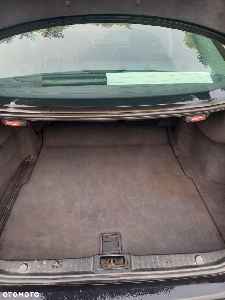 Mercedes-Benz Klasa E - 13