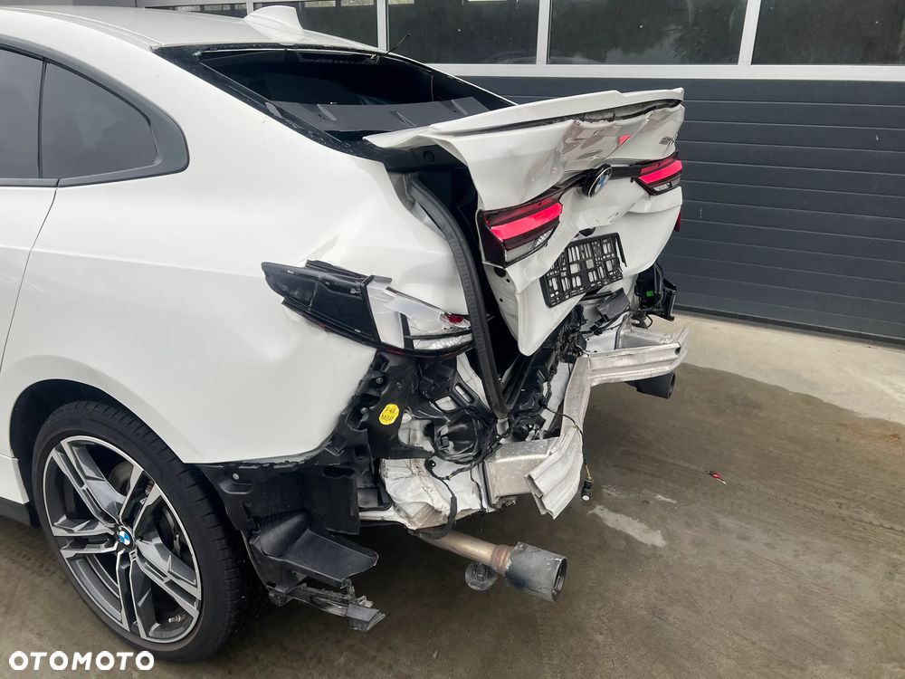 BMW Seria 2 220i M Sport - 28