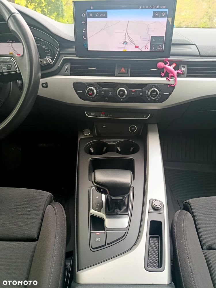 Audi A4 Avant 35 TFSI S tronic - 26