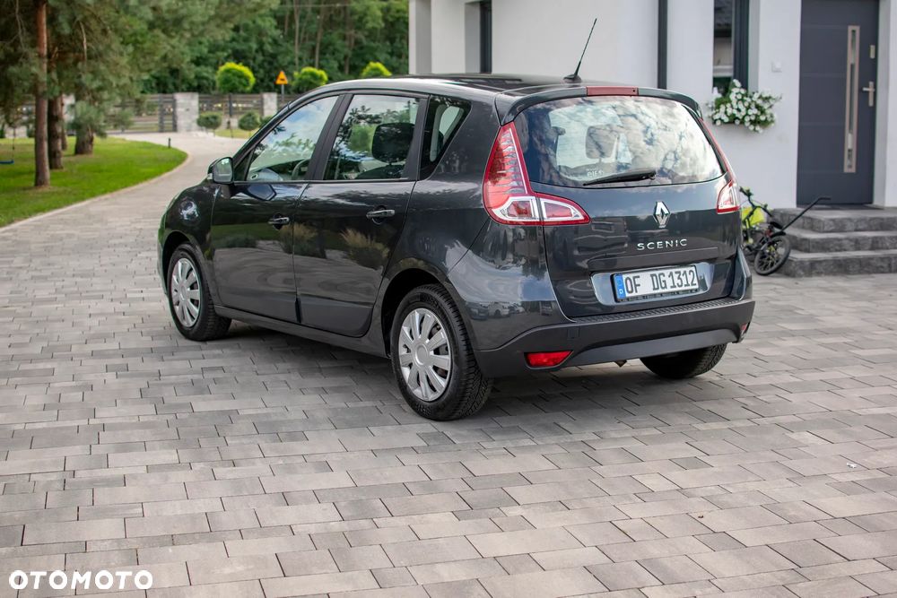 Renault Scenic - 26