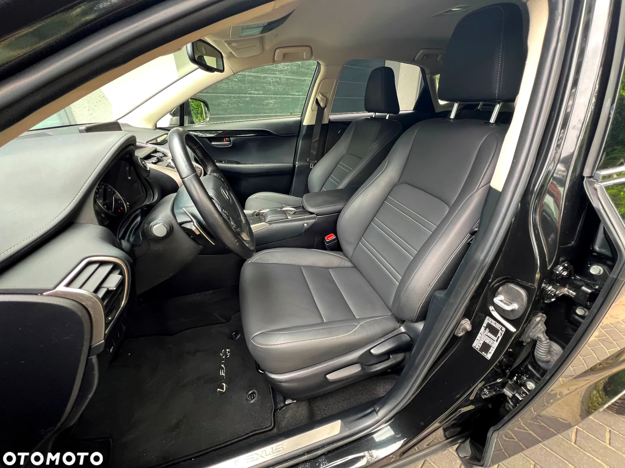 Lexus NX 300h Prestige AWD - 20
