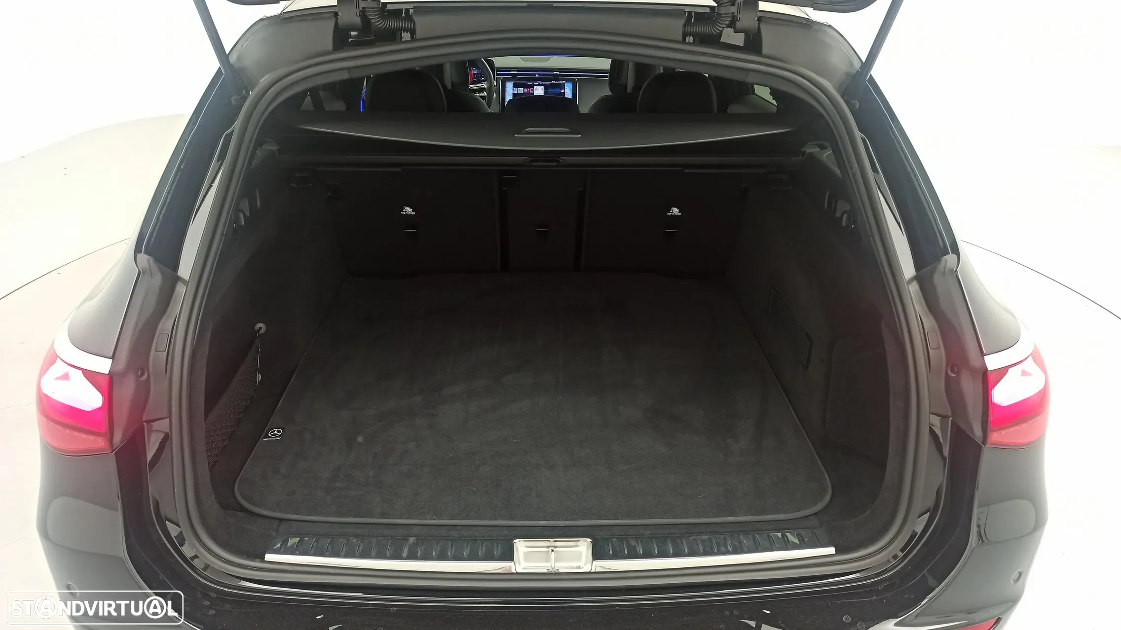 Mercedes-Benz E 220 d - 34