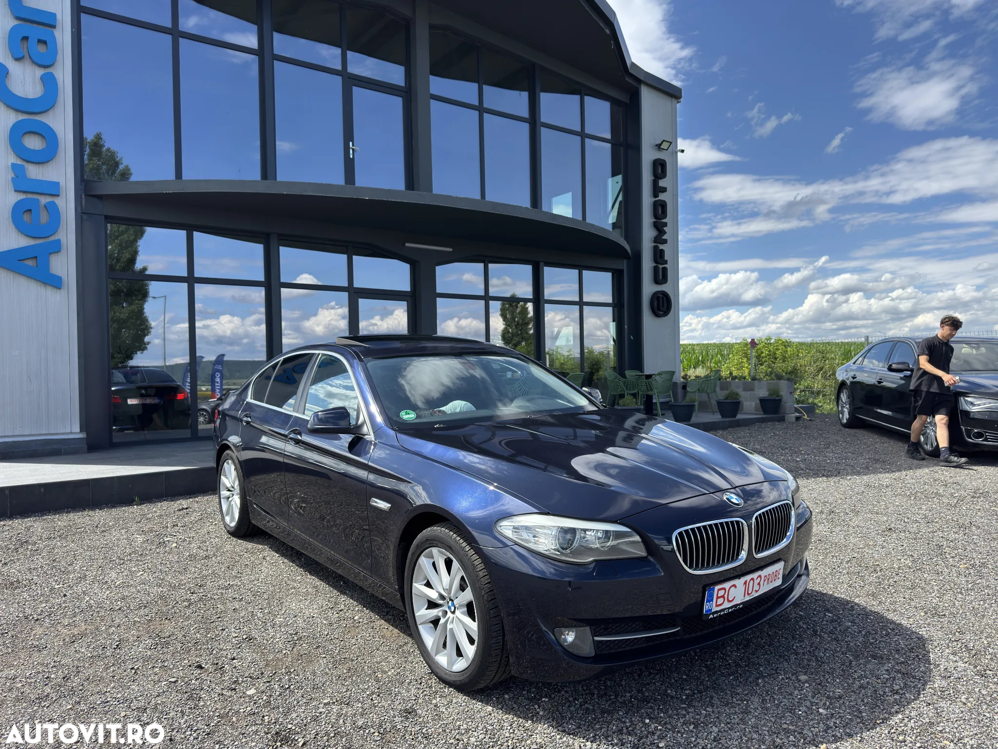 BMW Seria 5 520d - 3