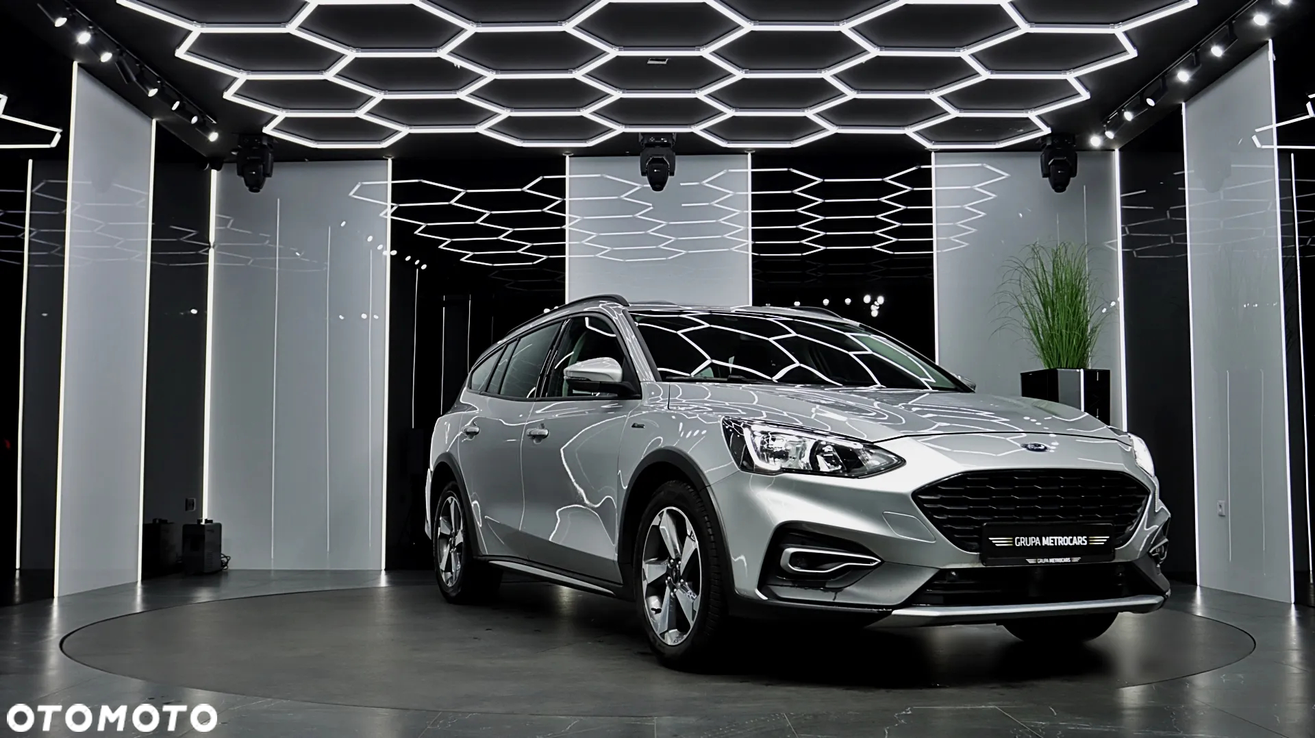 Ford Focus 1.0 EcoBoost Active Business - 14