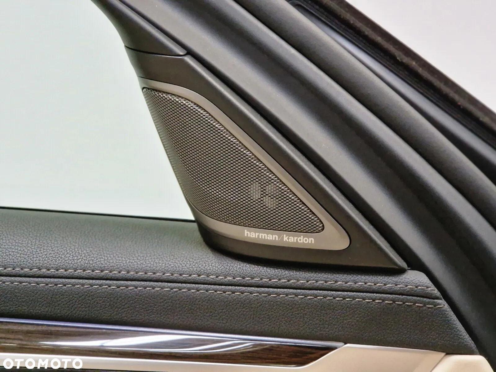 BMW Seria 7 - 10