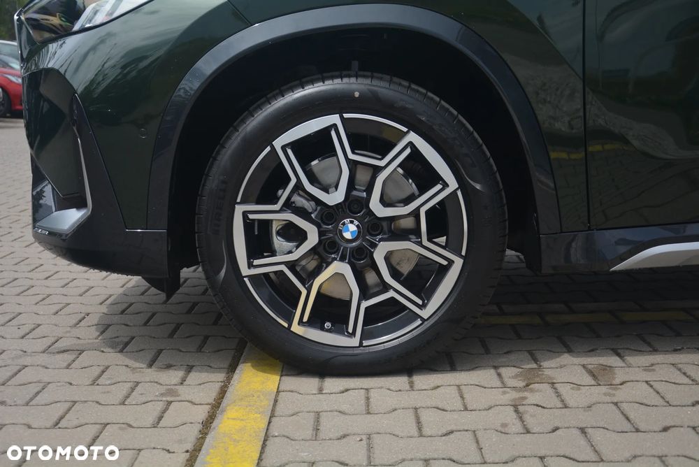 BMW X1 xDrive23i mHEV xLine - 4