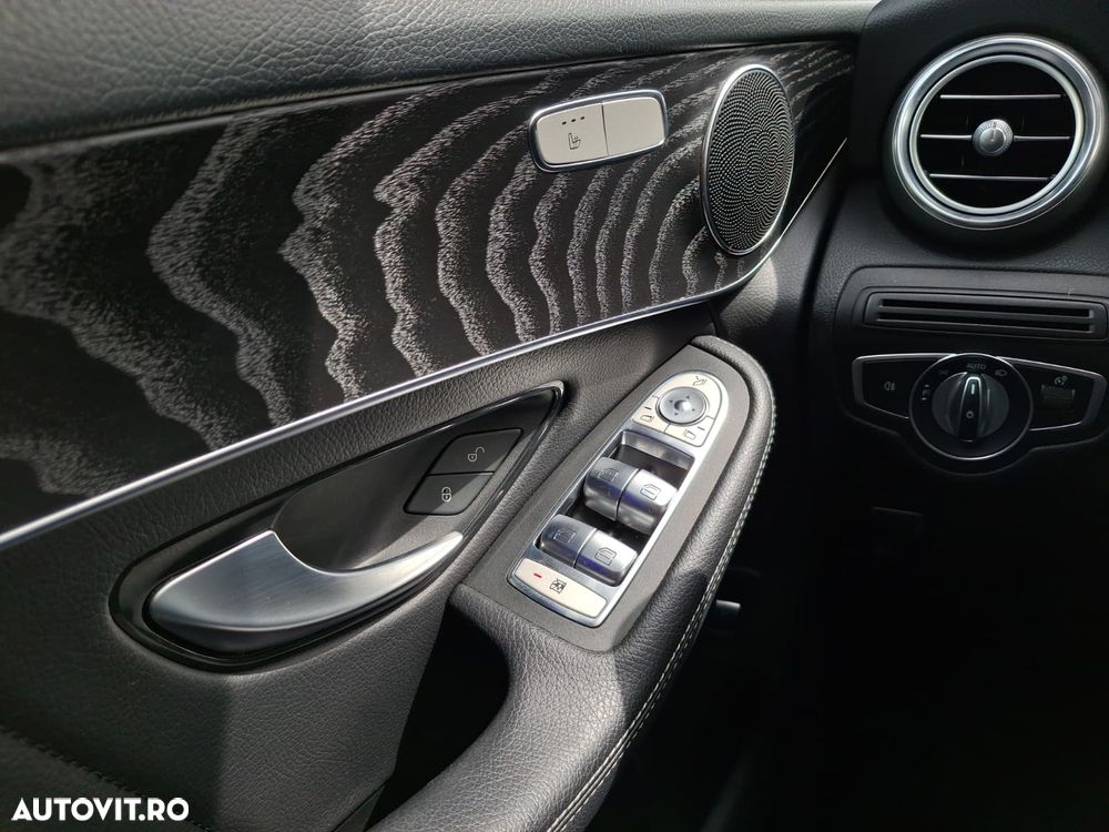 Mercedes-Benz GLC Coupe 220 d 4Matic 9G-TRONIC - 32