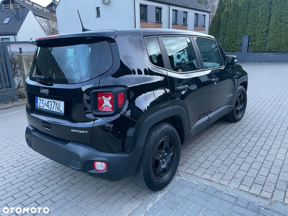 Jeep Renegade - 16