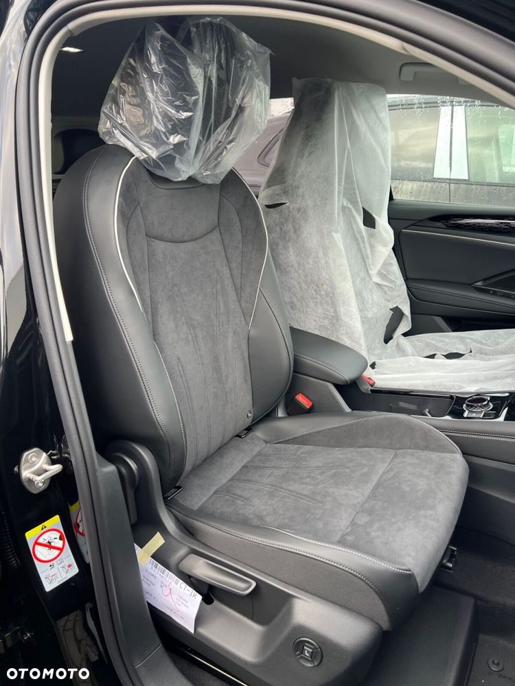 Volkswagen Tiguan - 5