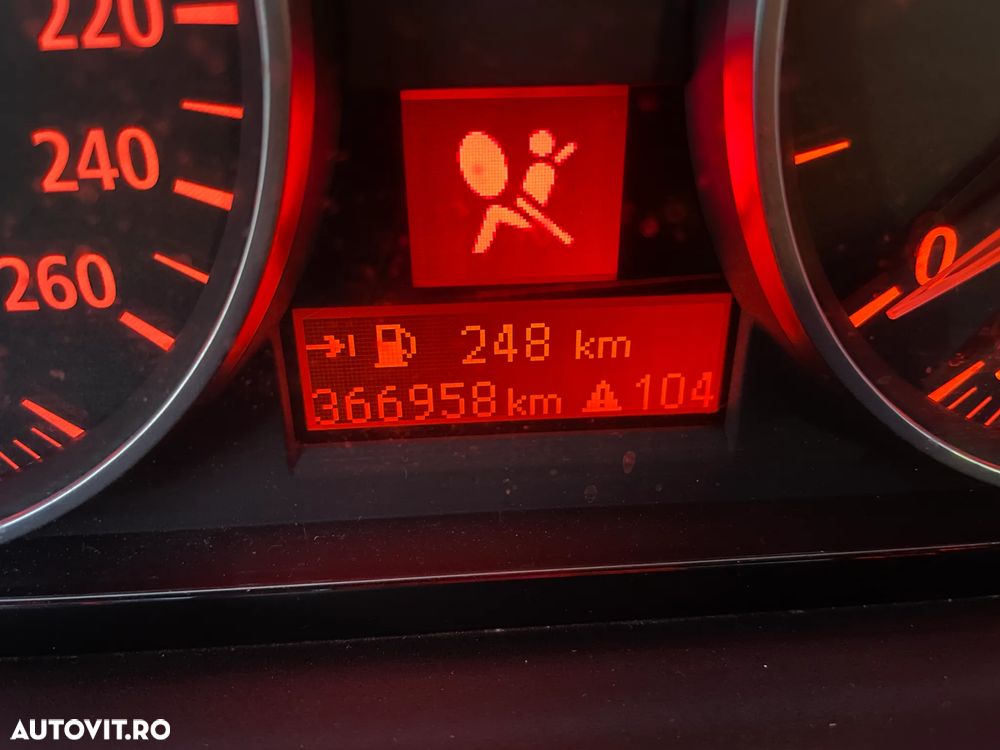 BMW Seria 3 320d - 9