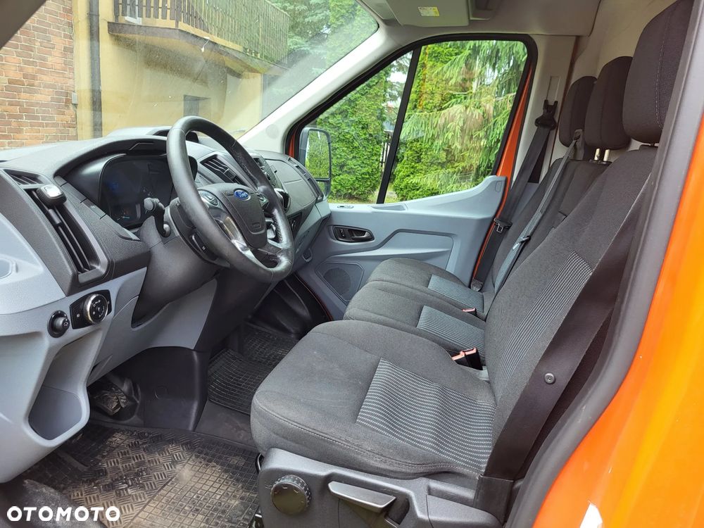 Ford TRANSIT - 8