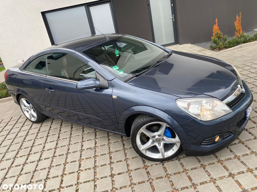 Opel Astra - 16