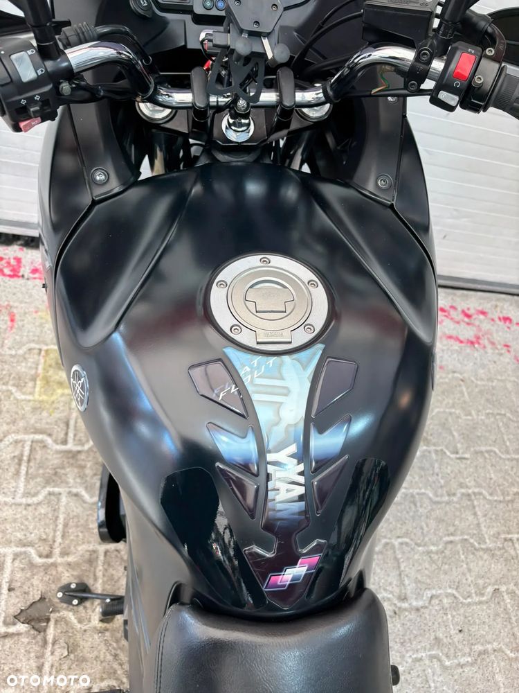 Yamaha TDM - 32