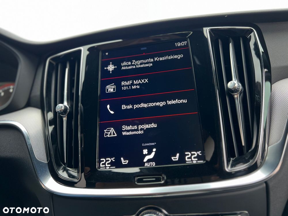 Volvo S60 B4 B R-Design - 37
