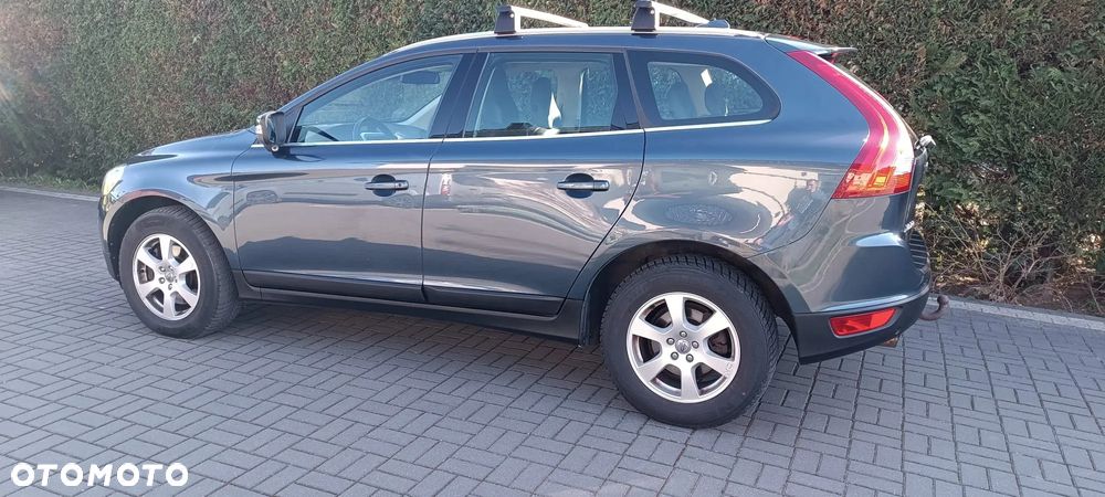 Volvo XC 60 2.4D DRIVe - 3