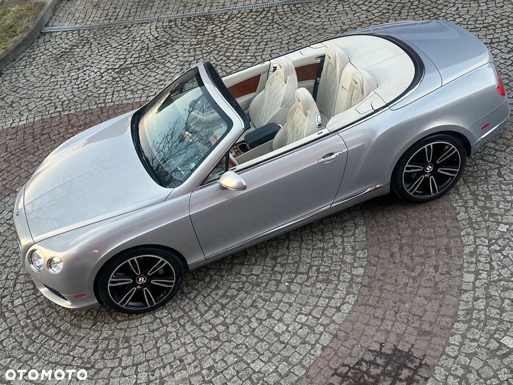 Bentley Continental GT V8 Convertible - 4
