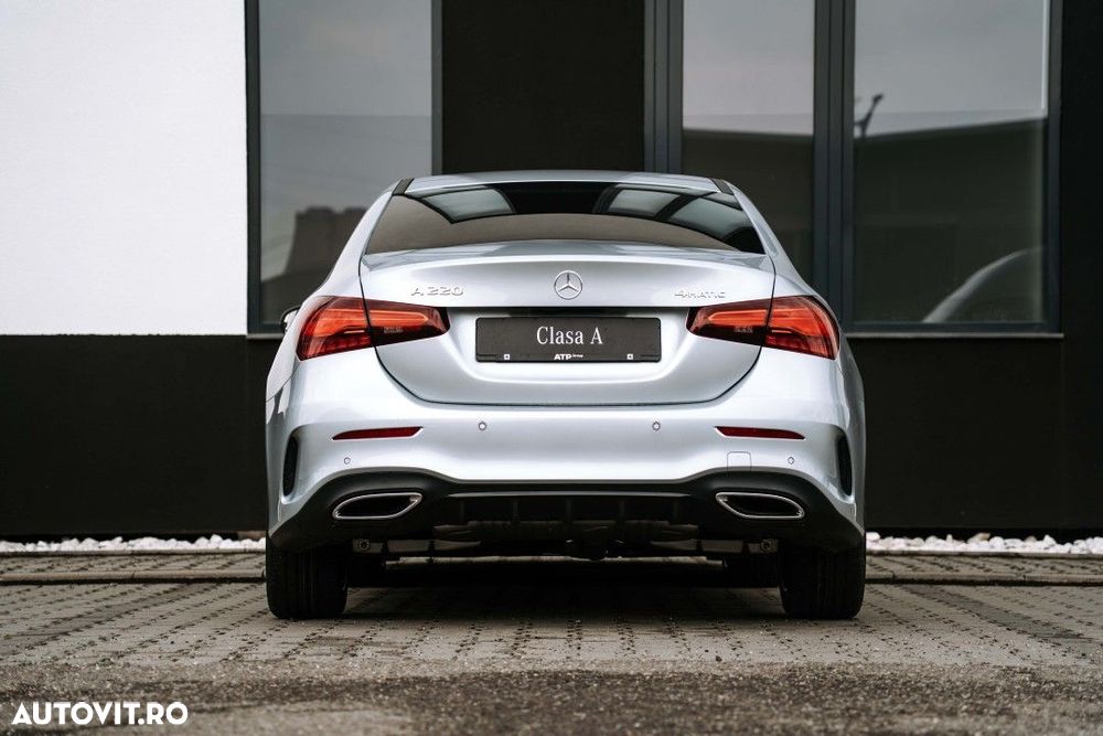 Mercedes-Benz A 220 4Matic MHEV 8G-DCT - 7