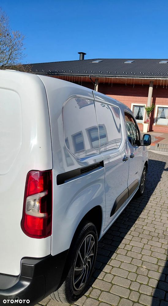 Peugeot PARTNER - 13