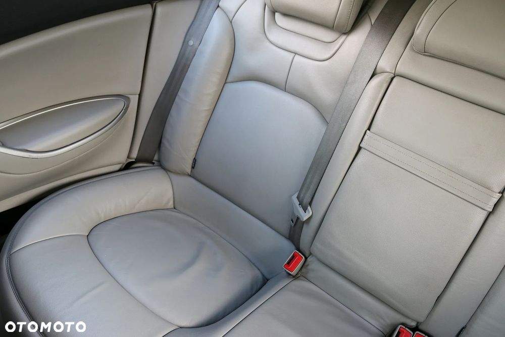 Citroën C5 2.0 HDi Exclusive - 19