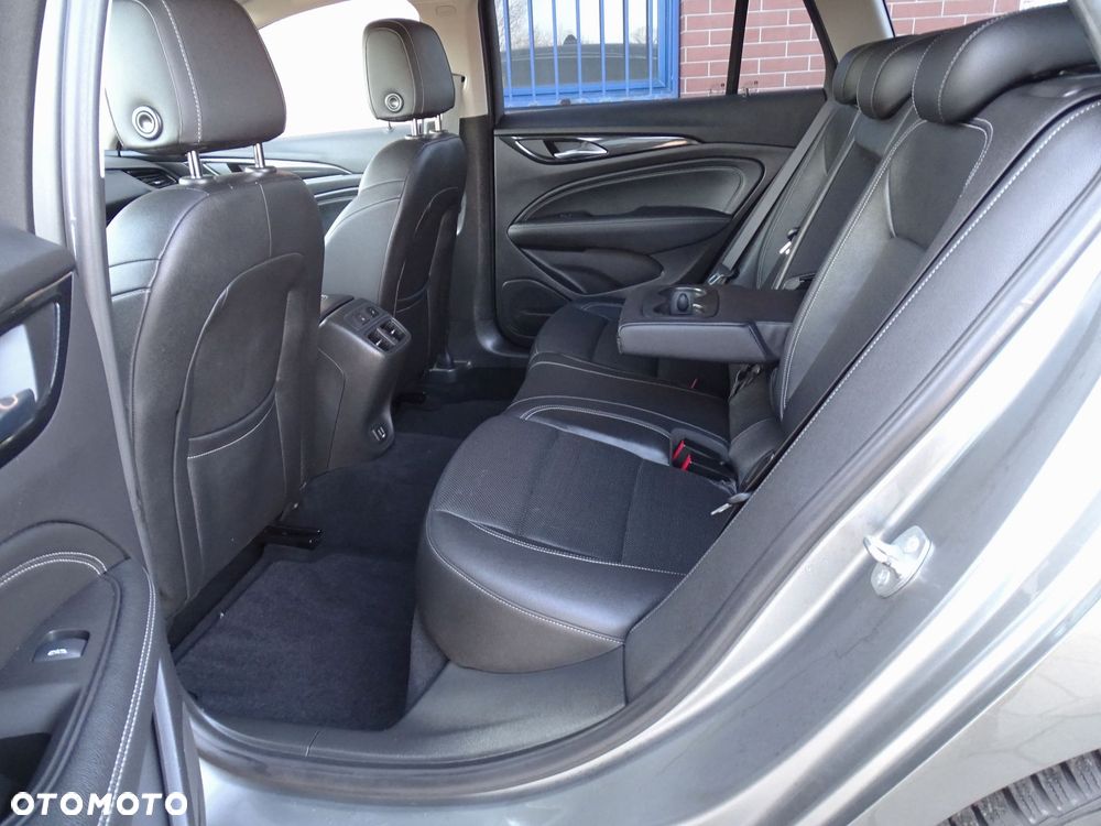 Opel Insignia 2.0 CDTI Exclusive S&S - 19