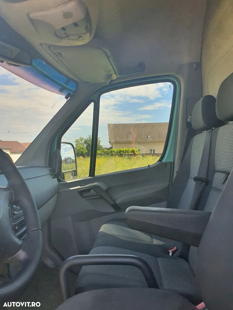 Mercedes-Benz SPRINTER - 10