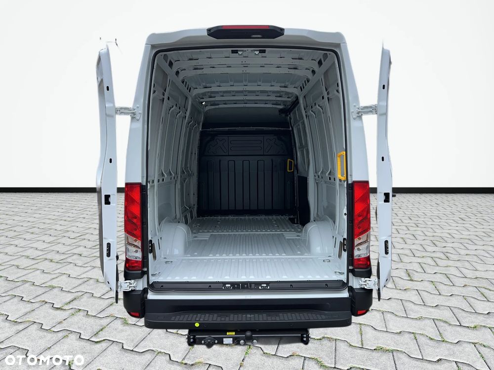 Iveco Daily L3H2 35S18HA V 3.0 Diesel 180KM Hi-Matic 2026 LEASING 100% - 29