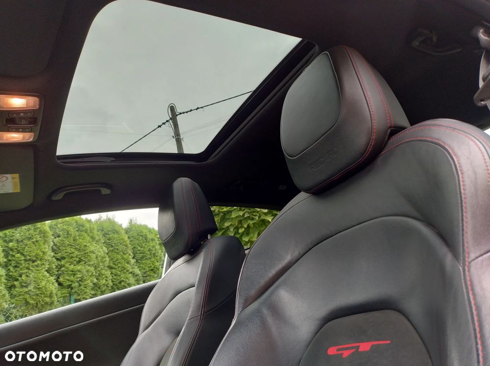 Kia Ceed 1.6 T-GDI GT - 9