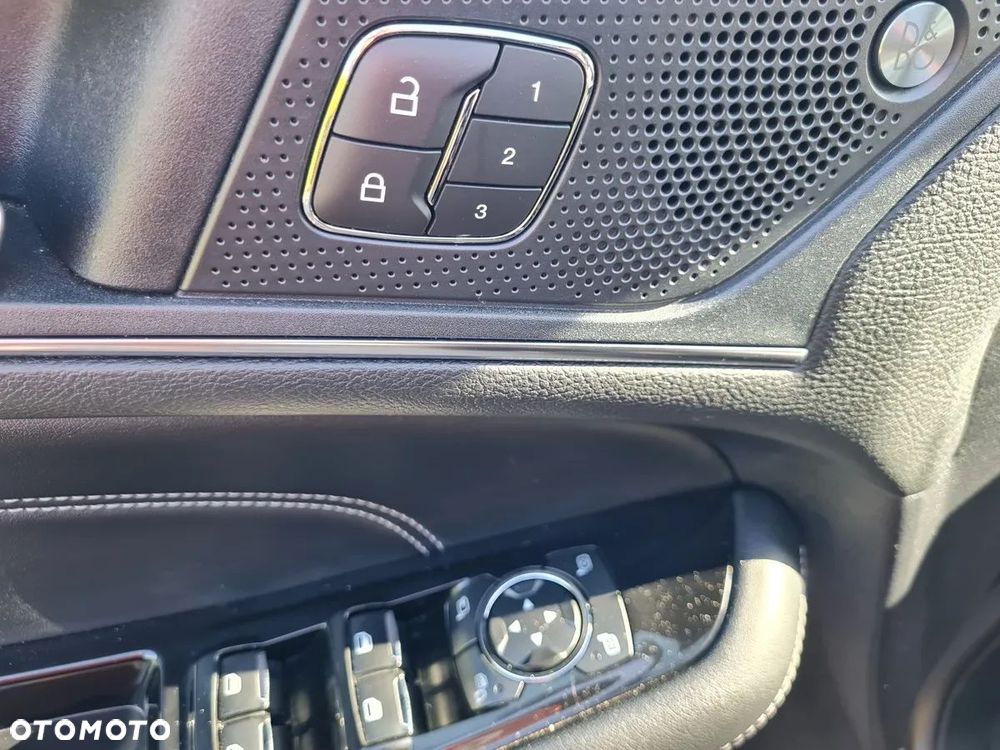 Ford Edge 2.0 EcoBlue Bi-Turbo 4x4 Titanium - 19