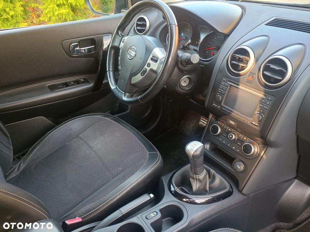 Nissan Qashqai - 22