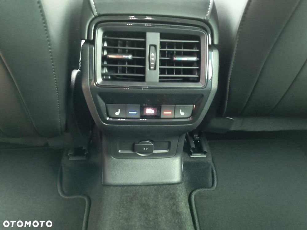 Skoda Karoq 1.5 TSI ACT Sportline DSG - 37