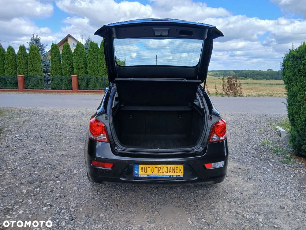 Chevrolet Cruze 1.8 LTZ - 39