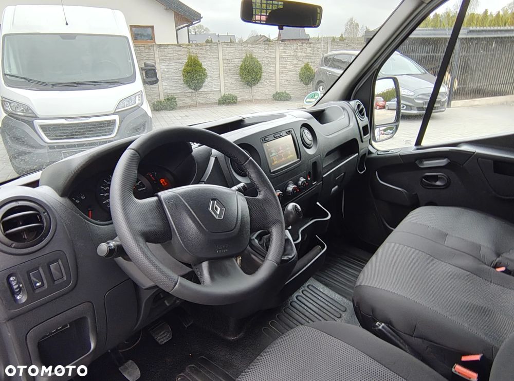 Renault Master - 29