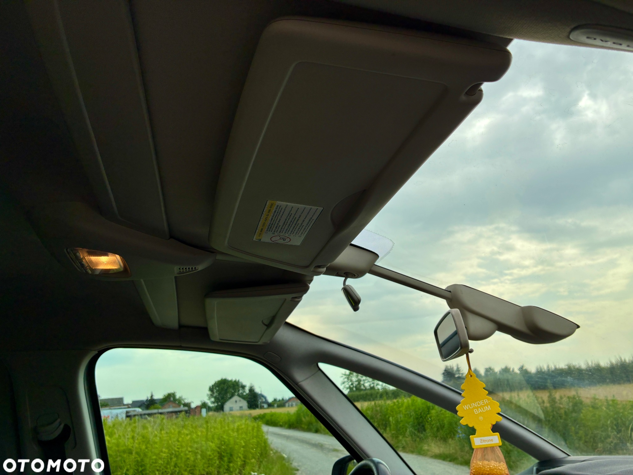 Citroën C4 Picasso 1.8 16V Tendance - 32