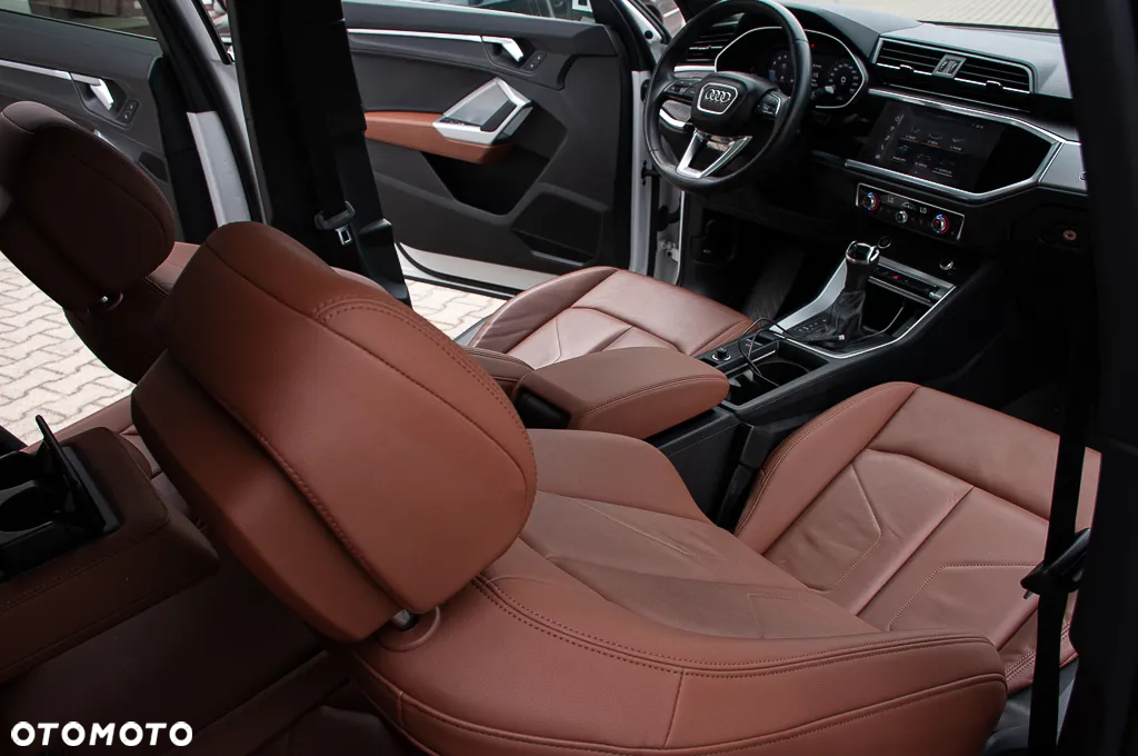 Audi Q3 45 TFSI quattro S tronic S line - 25