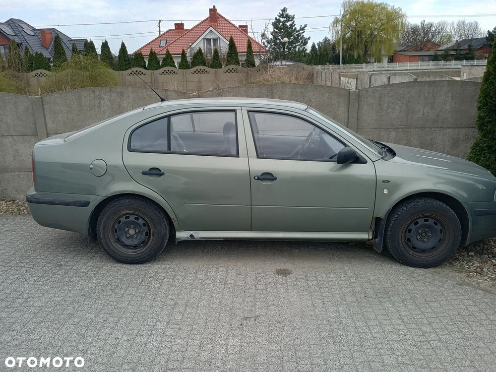 Skoda Octavia 1.6 Classic - 7