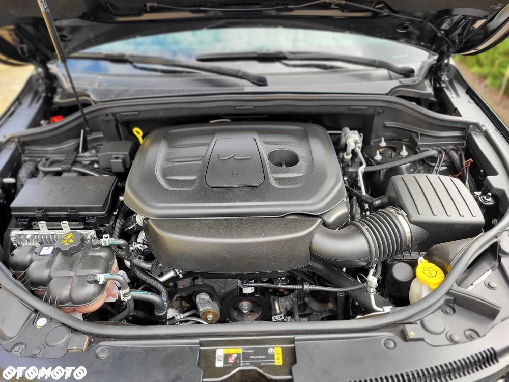 Jeep Grand Cherokee - 24