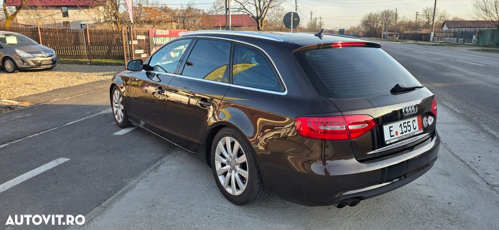 Audi A4 2.0 TDI DPF multitronic S line Sportpaket - 14