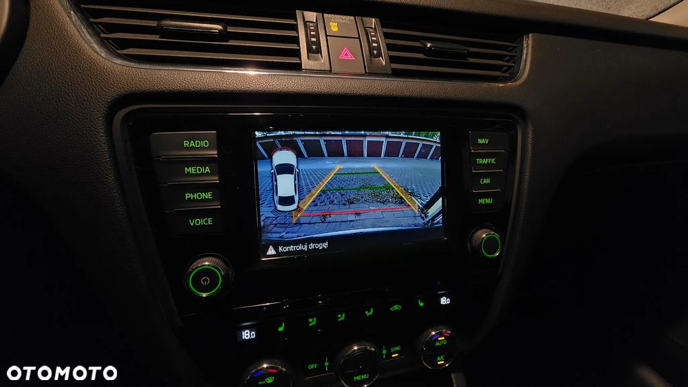 Skoda Octavia 2.0 TDI Style DSG - 20