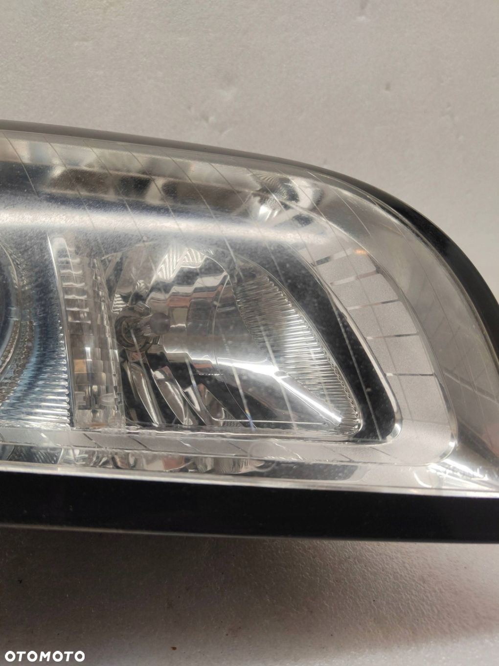 VOLVO S40 V50 LIFT XENON Przód strona prawa 31265699 - 2