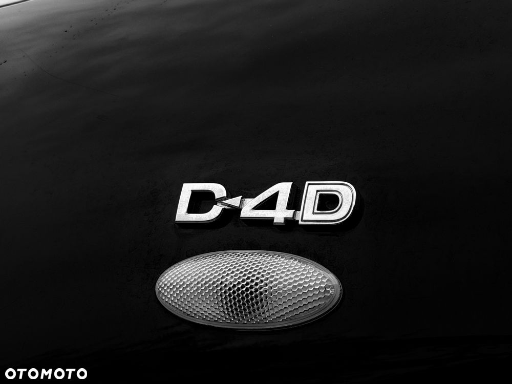 Toyota RAV4 2.2 D-4D Premium - 8