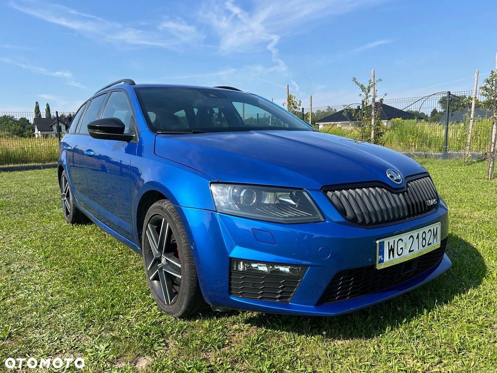 Skoda Octavia 2.0 TDI 4x4 RS Challenge DSG - 2