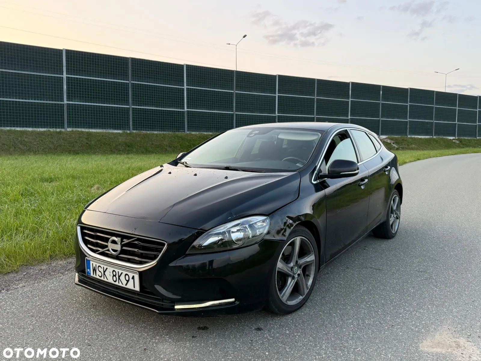 Volvo V40 D4 Drive-E Momentum - 3