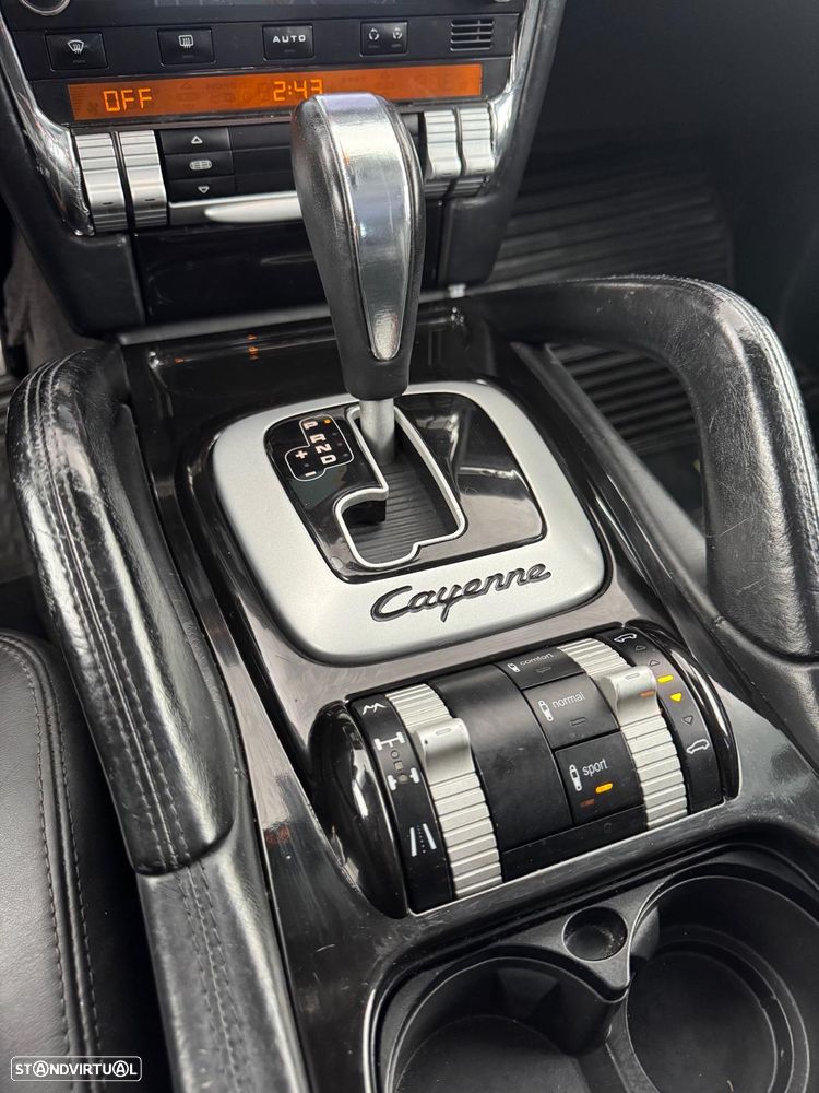 Porsche Cayenne S Tiptronic - 19