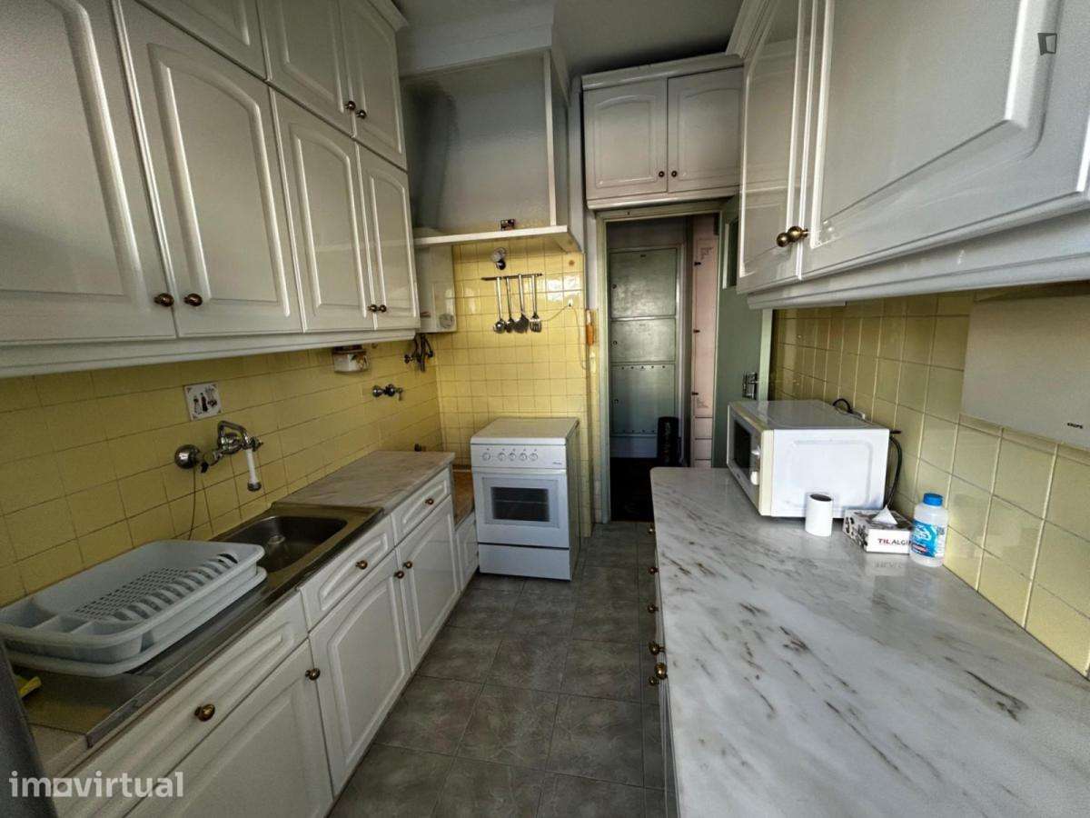 Apartamento com 1 quartos - localizado em Lumiar Lisbon - Grande imagem: 2/14