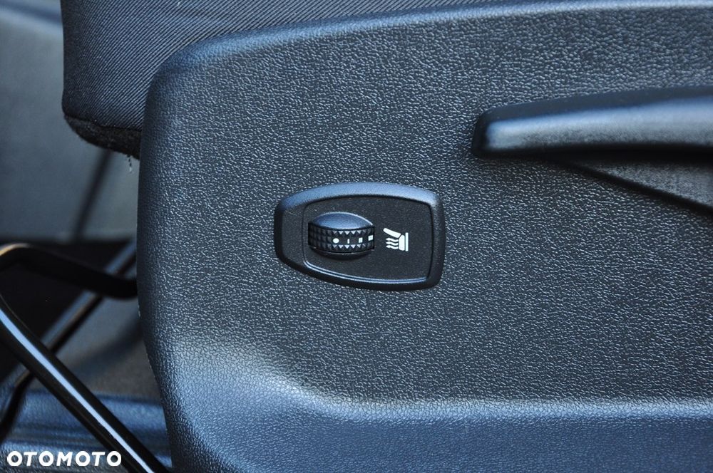 Renault Scenic dCi 110 LIMITED - 37