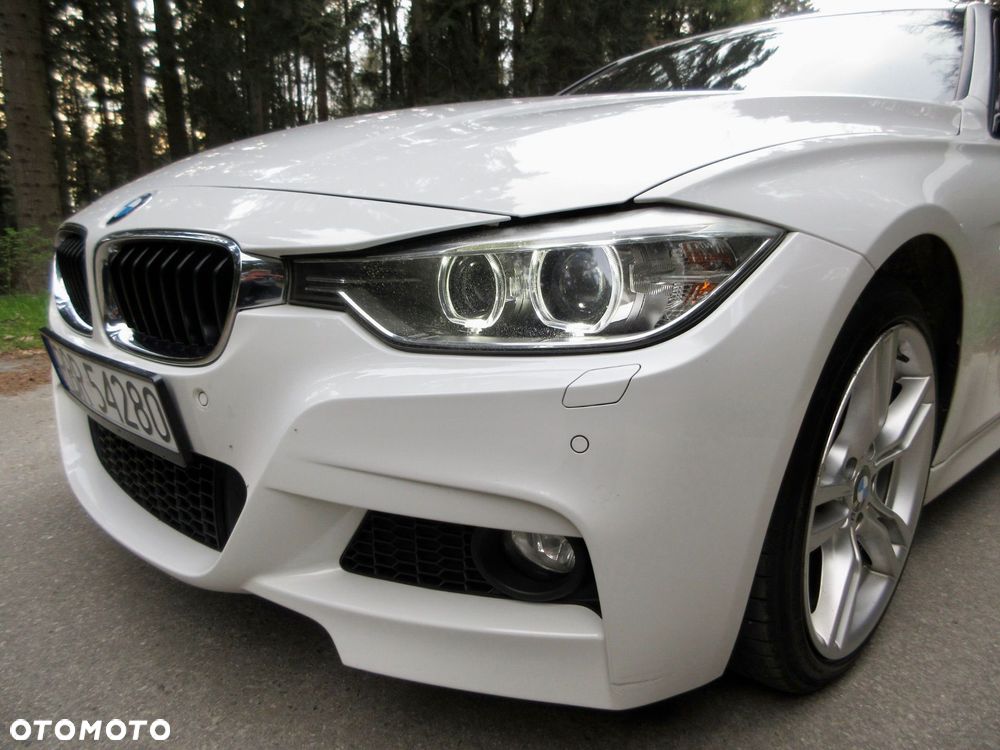 BMW Seria 3 325d M Sport - 23