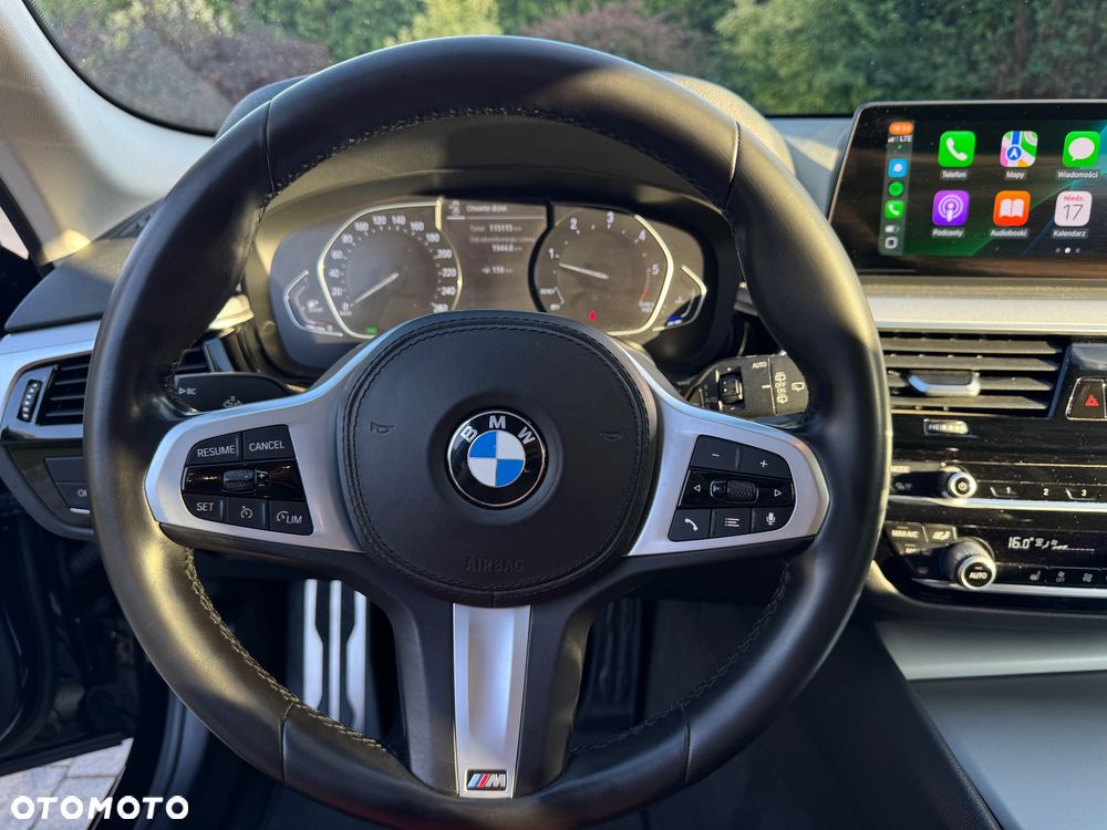 BMW Seria 5 520d Luxury Line - 29