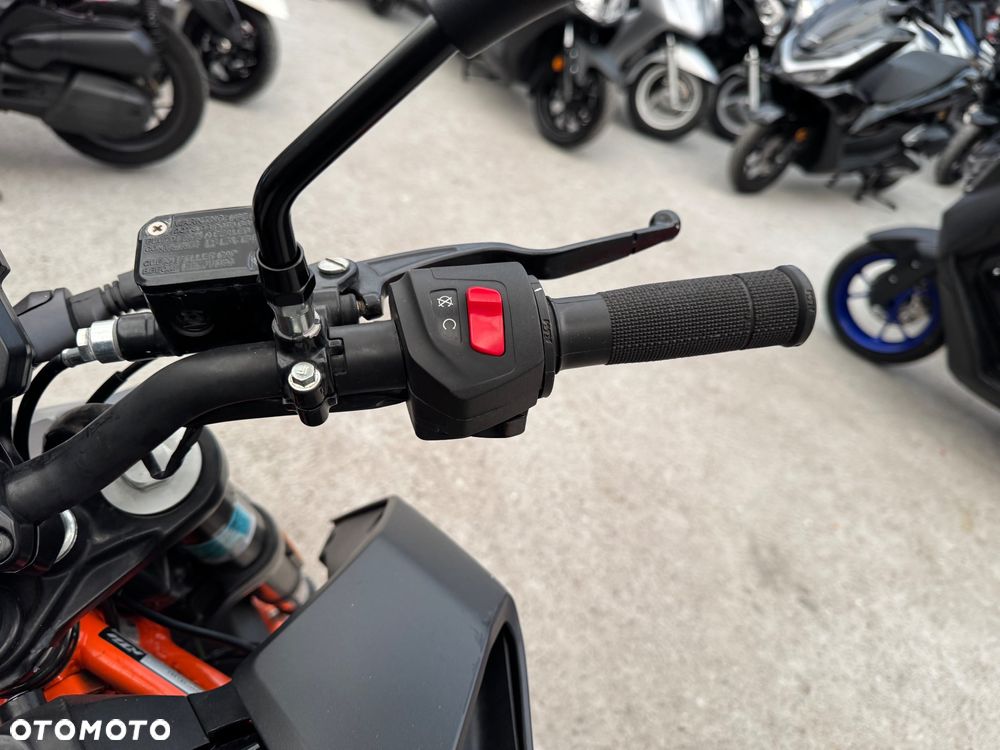KTM Duke - 20